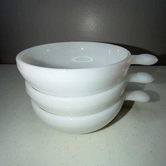 Vintage Glasbake White Milk Glass Soup Cereal Lug Handle 5" Glass Bowls USA Made - Picture 1 of 9